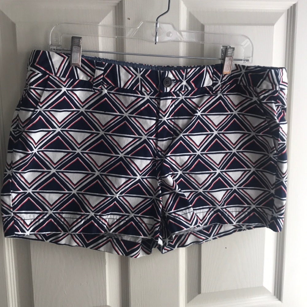 Patterned shorts